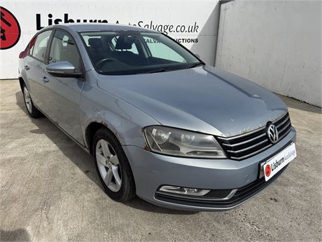 VOLKSWAGEN PASSAT S BLUEMOTION TECH TDI