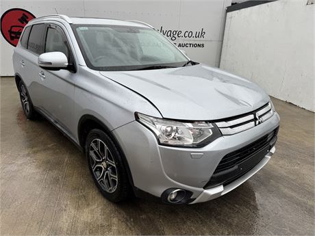 MITSUBISHI OUTLANDER GX 4 DI-D
