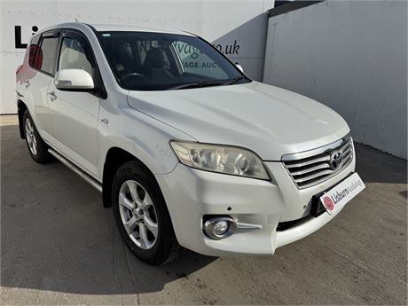 TOYOTA RAV4 XT-R D-CAT AUTO