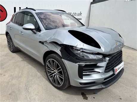 PORSCHE MACAN S-A