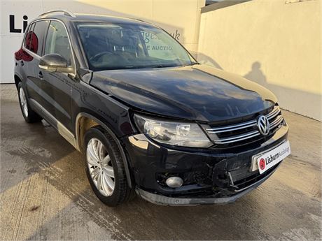VOLKSWAGEN TIGUAN SE TDI BLUETECH 4MOTION