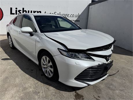 TOYOTA CAMRY DESIGN VVT-I HEV CVT
