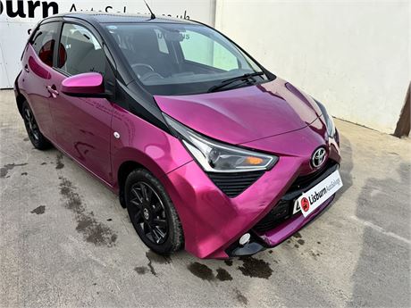 TOYOTA AYGO X-CITE VVT-I CVT