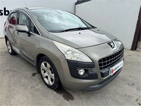 PEUGEOT 3008 SPORT HDI