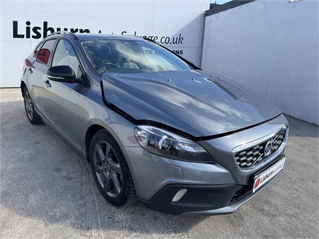 VOLVO V40 CROSS COUNTRY LUX D2 AUTO