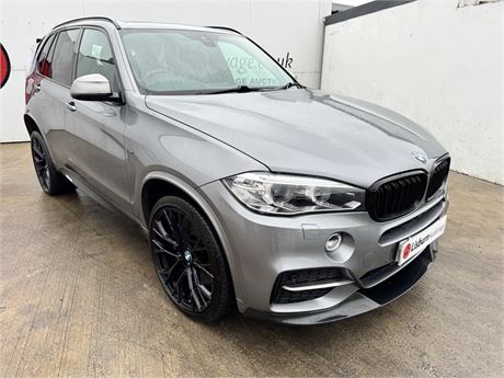 BMW X5 M50D AUTO
