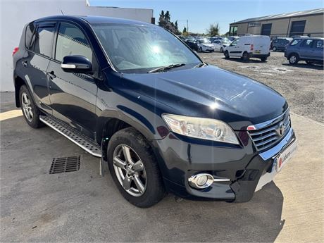 TOYOTA RAV4 XT-R D-4D