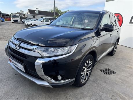 MITSUBISHI OUTLANDER DI-D4