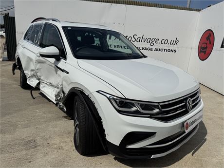 VOLKSWAGEN TIGUAN ELEGANCE TDI S-A