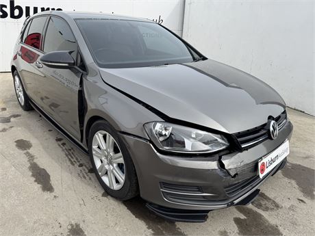 VOLKSWAGEN GOLF SE BLUEMOTION TECH TDI SA