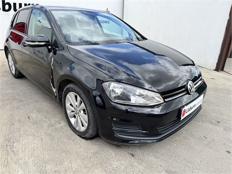 VOLKSWAGEN GOLF SE BLUEMOTION TECH TDI
