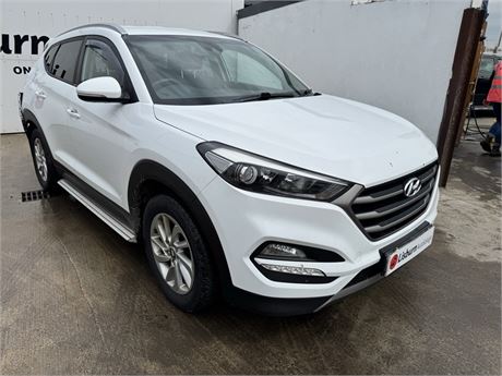 HYUNDAI TUCSON SE NAV B-DRIVE 2WD CRDI