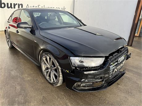 AUDI A4 S LINE BLACK ED + TDI CVT