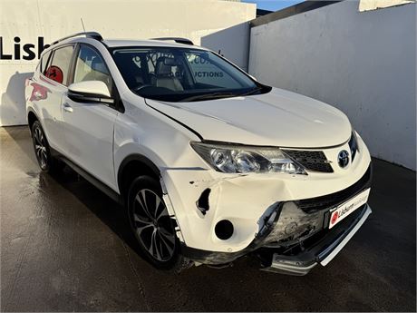 TOYOTA RAV4 INVINCIBLE D-4D